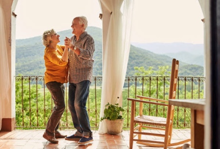 Enjoy the benefits of dancing for seniors